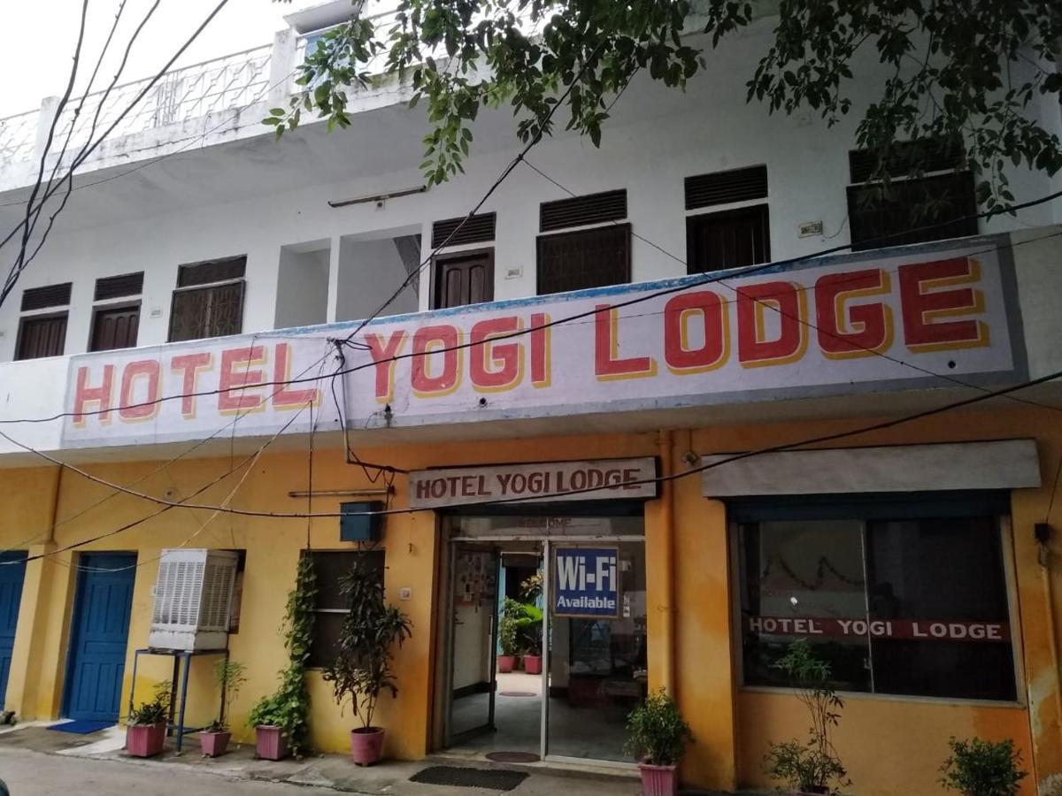 Hotel Yogi Lodge Khajuraho Exterior photo